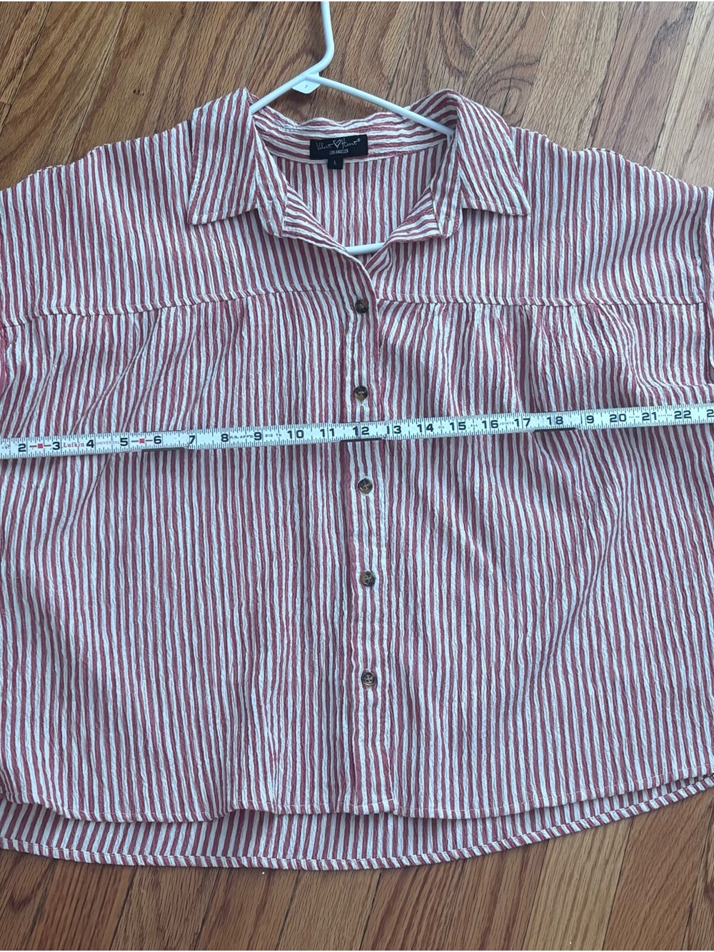 Velvet Heart Red White Seersucker 100% Cotton Cap Sleeve Button Shirt Large - Picture 5 of 6